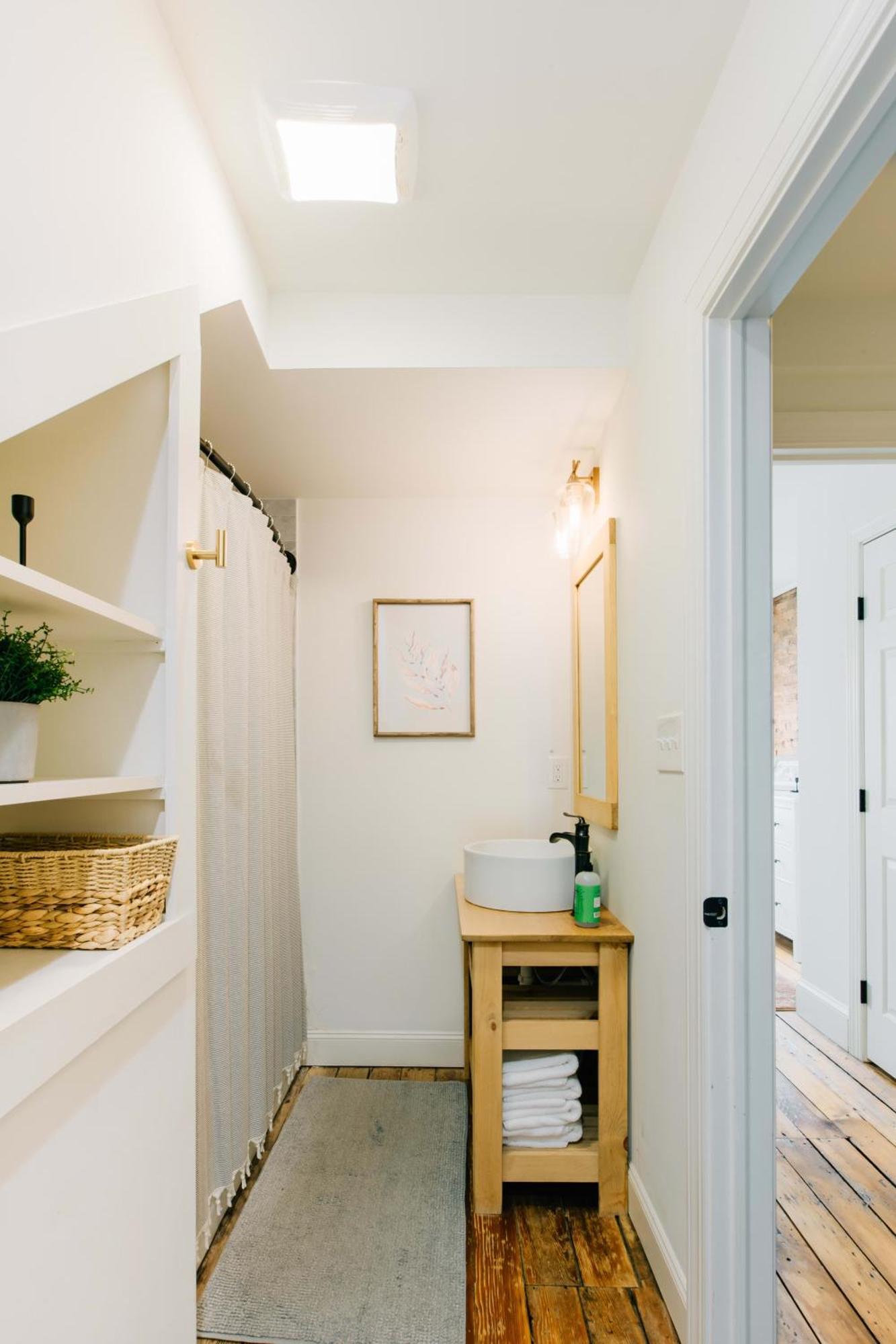 Holiday home Getaway On Grant Heart Of Downtown With Parking *