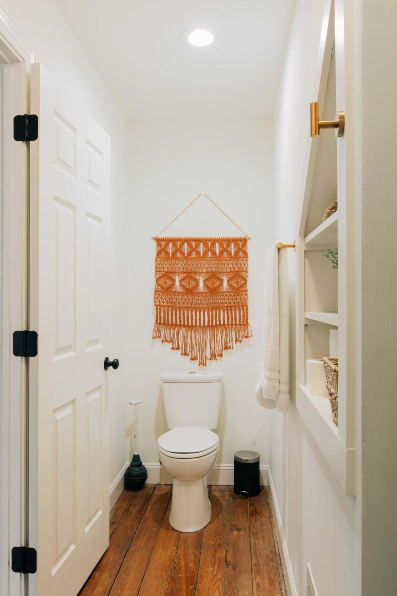 Getaway On Grant Heart Of Downtown With Parking Holiday home