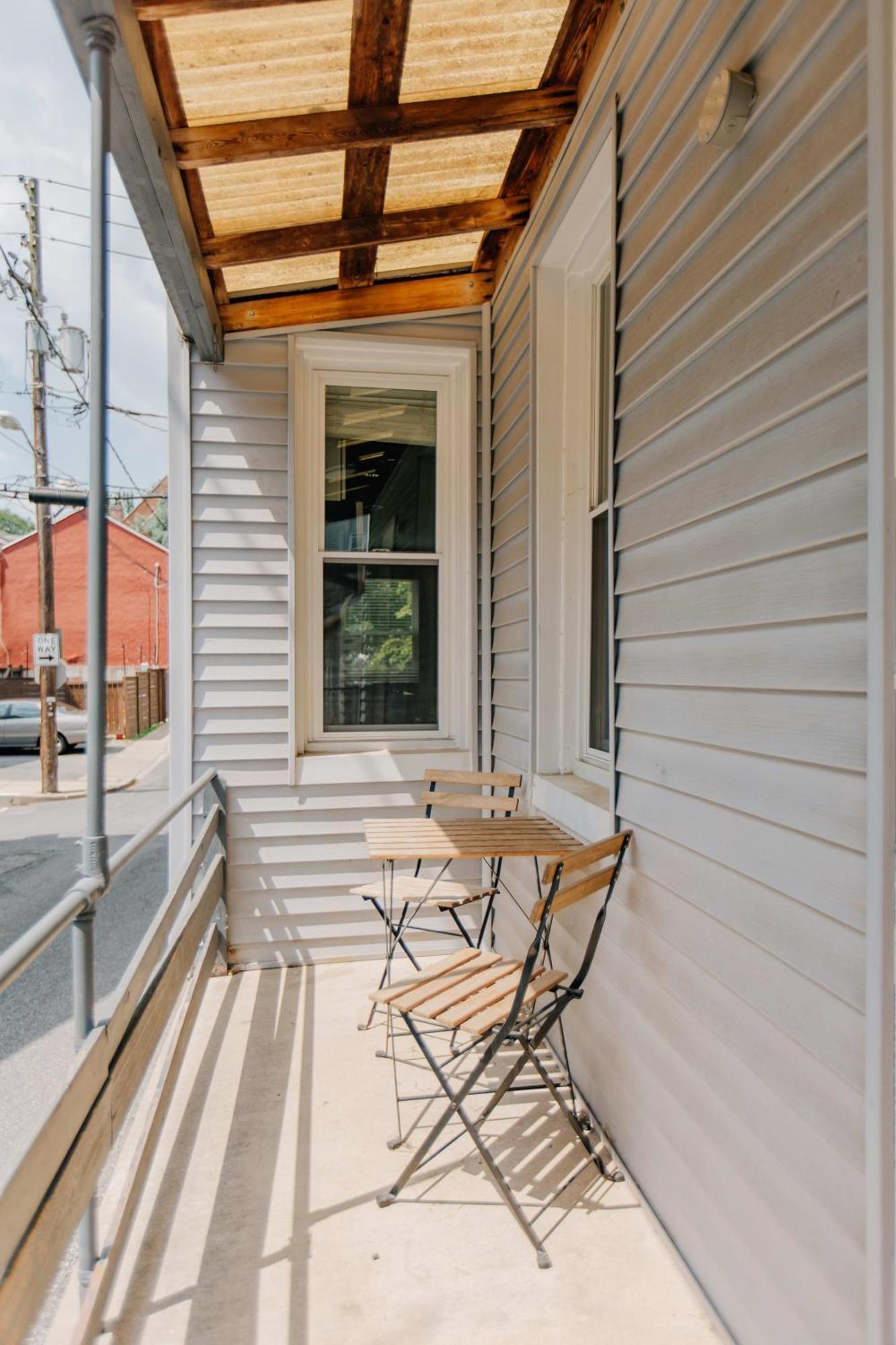 Getaway On Grant Heart Of Downtown With Parking Lancaster